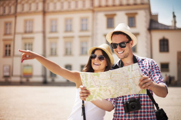 Backpacking vs. Luxury Travel: Which is Right for You?