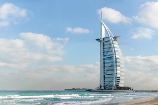Dubai on a Budget: How to Explore Without Overspending Dubai on a Budget: How to Explore Without Overspending